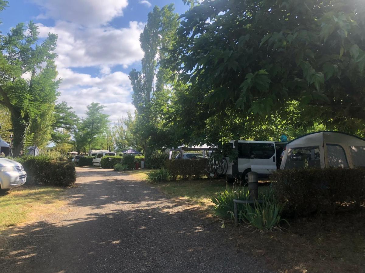 Camping Paradis Family Les Rives De L'Herault Gignac  Εξωτερικό φωτογραφία