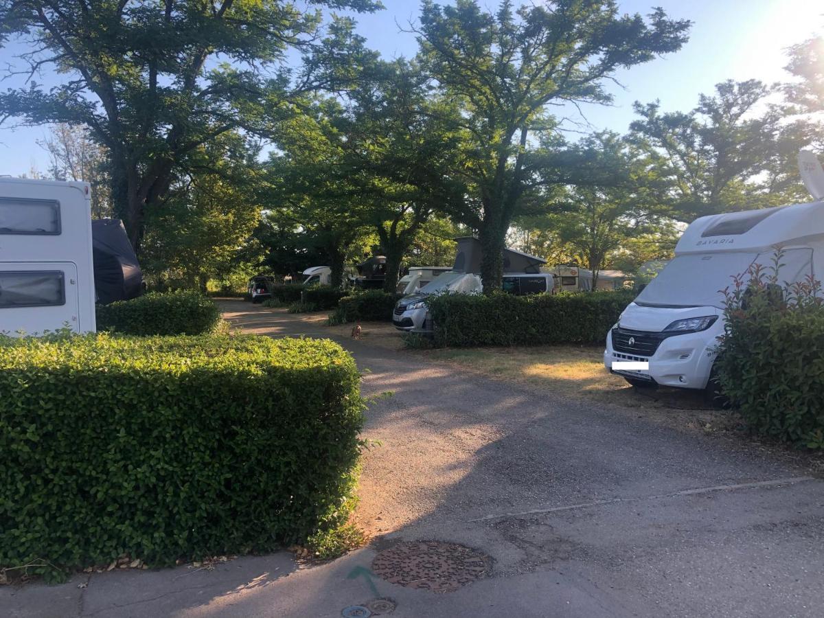 Camping Paradis Family Les Rives De L'Herault Gignac  Εξωτερικό φωτογραφία