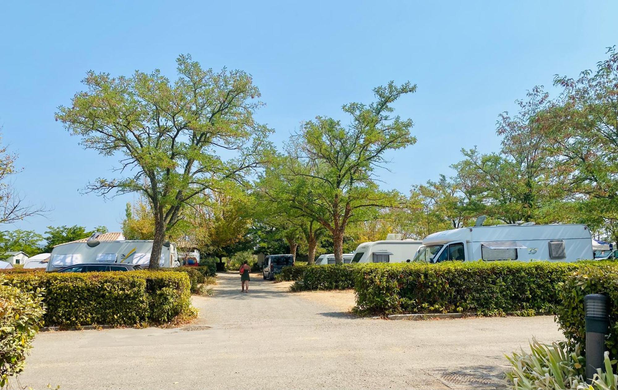 Camping Paradis Family Les Rives De L'Herault Gignac  Εξωτερικό φωτογραφία