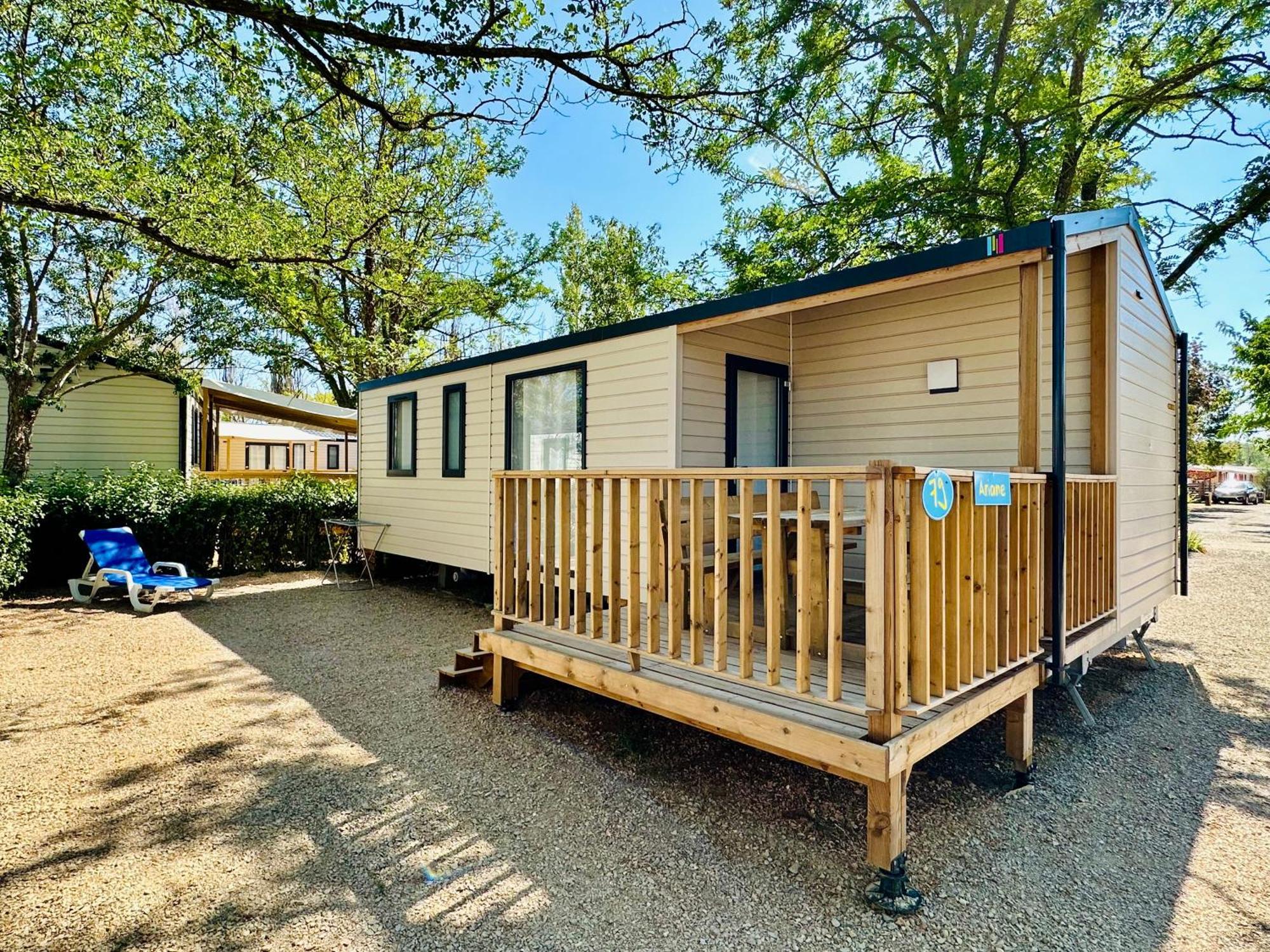 Camping Paradis Family Les Rives De L'Herault Gignac  Εξωτερικό φωτογραφία