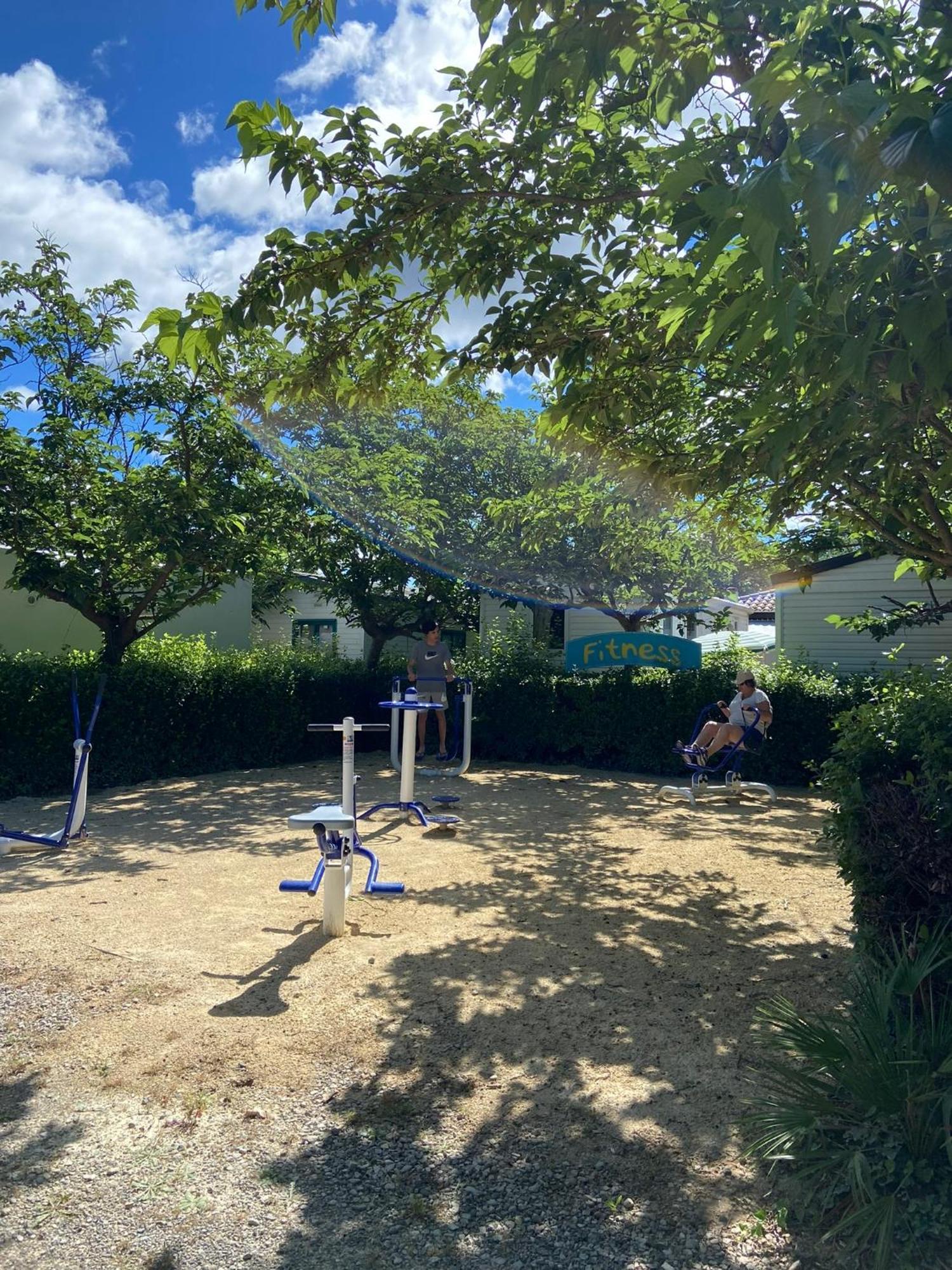 Camping Paradis Family Les Rives De L'Herault Gignac  Εξωτερικό φωτογραφία